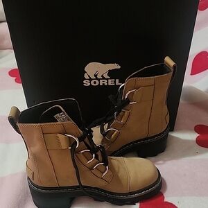 Sorel Women's Brown Combat Boots